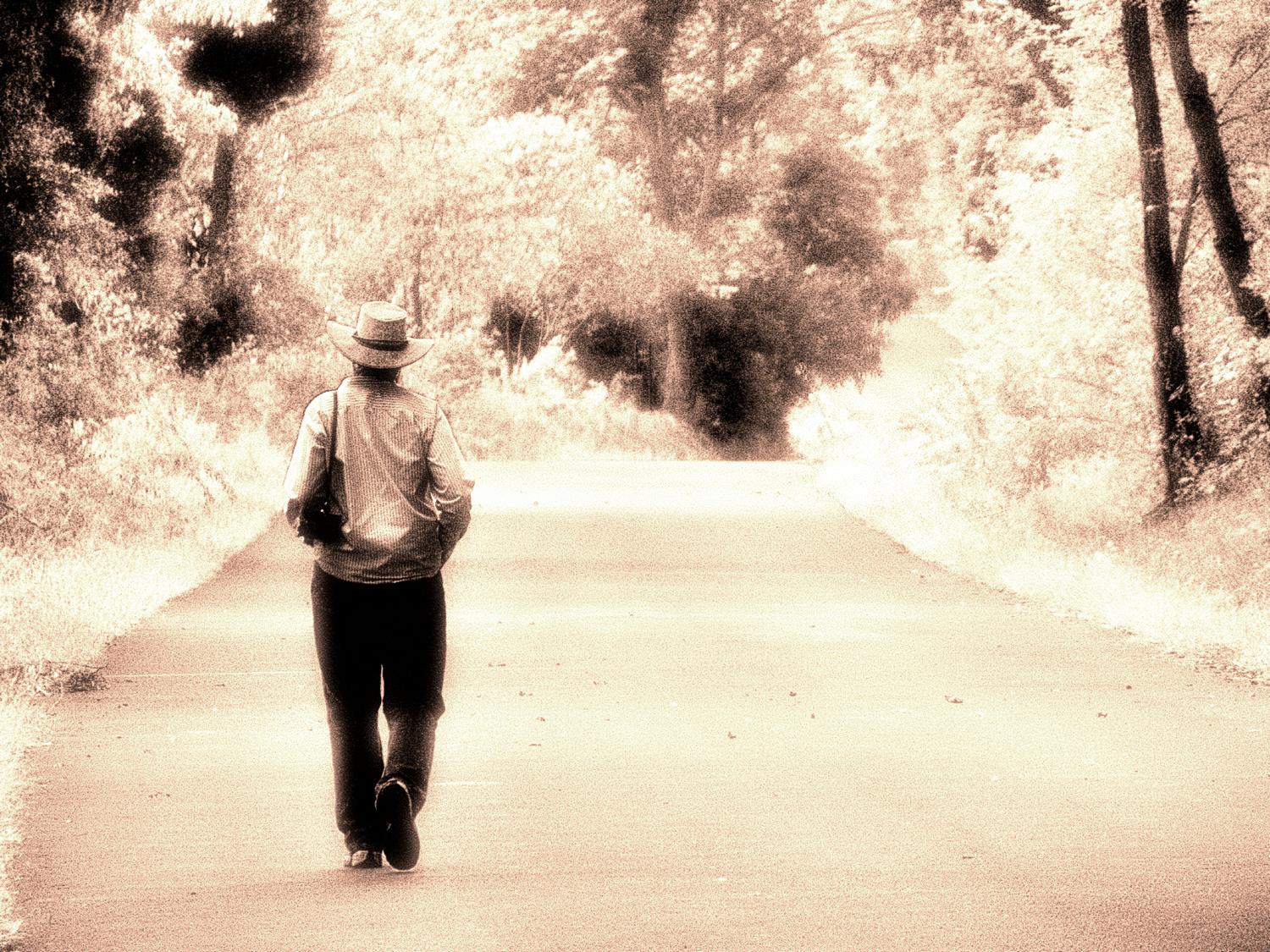 walking, road by Tony Karp - I am a lucky lady - Techno-Impressionist Museum - Techno-Impressionism - art - beautiful - photo photography picture - by Tony Karp